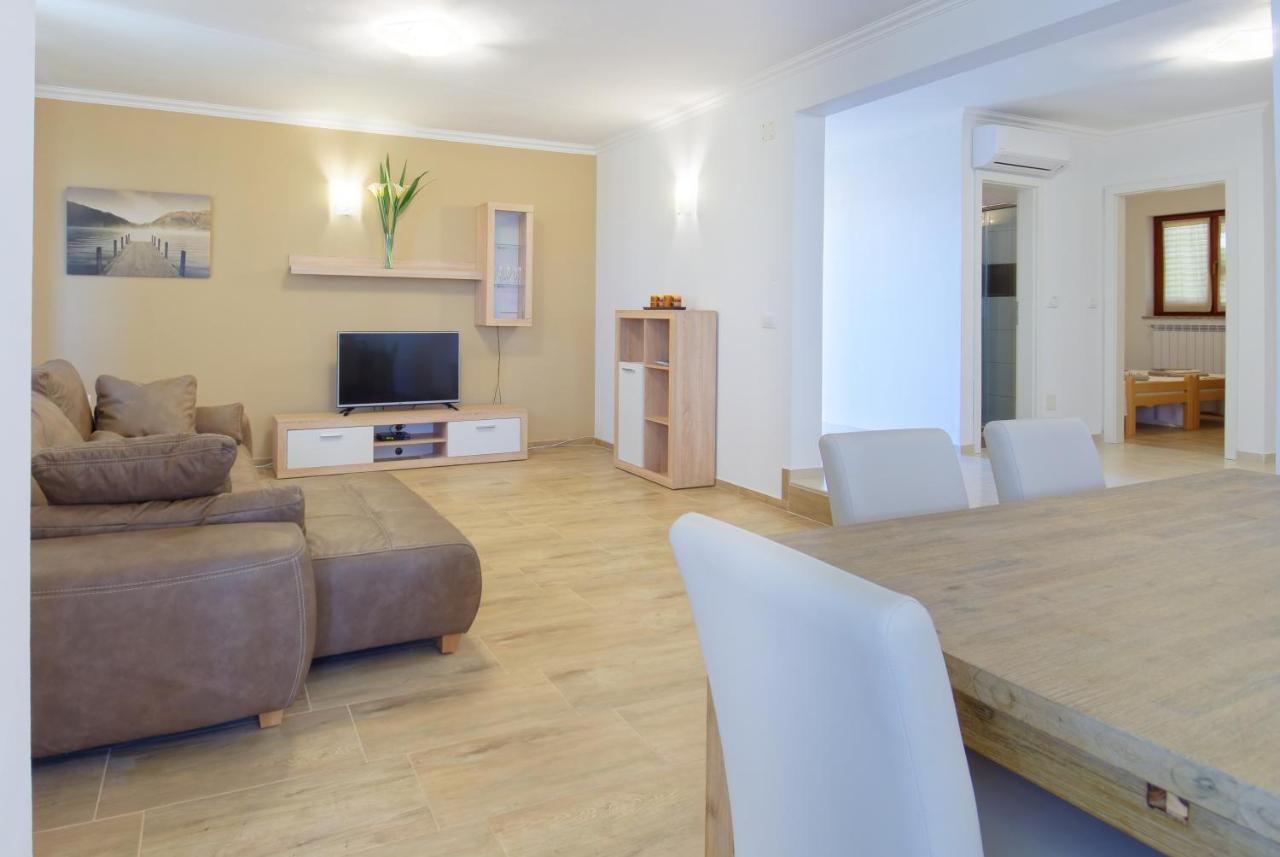 Apartments Belvedere By Rent Istria Plovanija Exterior foto
